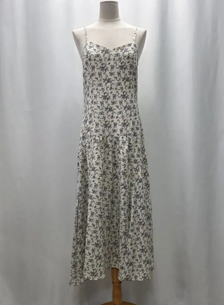 1203 Imvely Flower v-neck Long Onepiece (F1)