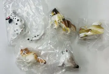 가챠가챠 바람에도 굴하지 않는다. 마스코트 피규어 3종