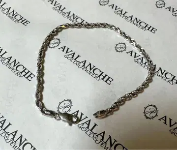 AVALANCHE 10K 화이트 골드 로프 팔찌