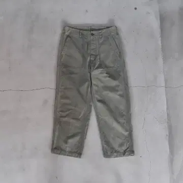 WILD LIFE TAILOR 백 새틴 베이커 팬츠