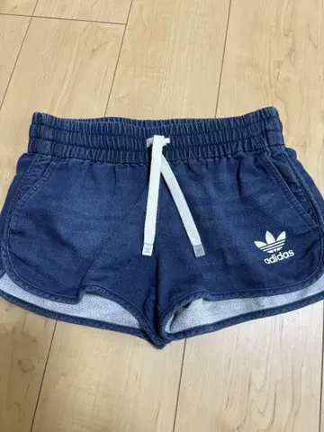 아디다스 다크 블루 숏 팬츠