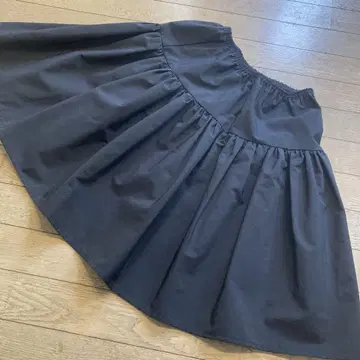 카프리샤스미 스커트 블랙