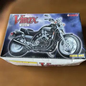Yamaha Vmax 1/12 스케일 프라모델
