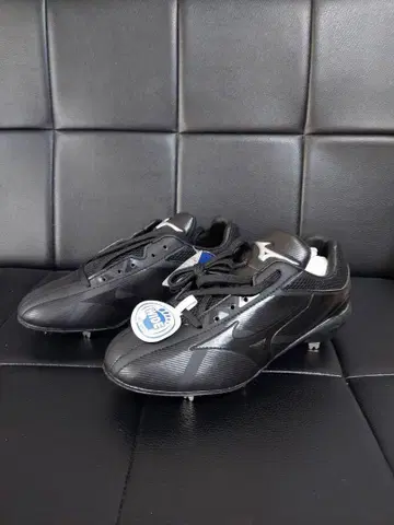 Mizuno 블랙 스파이크 23.0cm