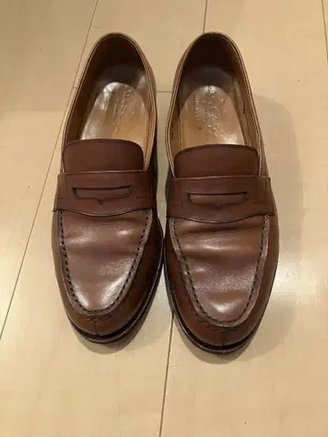 잘란 스리와야 로퍼 6 하프