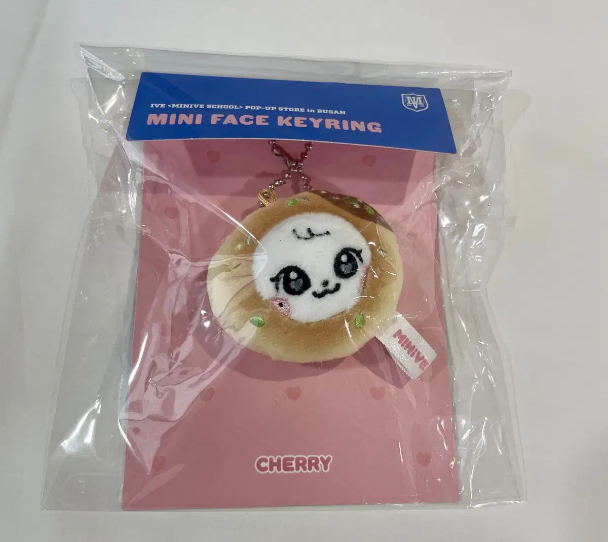 Extra bonus) Minive Cherry Busan Limited Edition Hotteok Keyring Ive Jang Wonyoung Pop Up