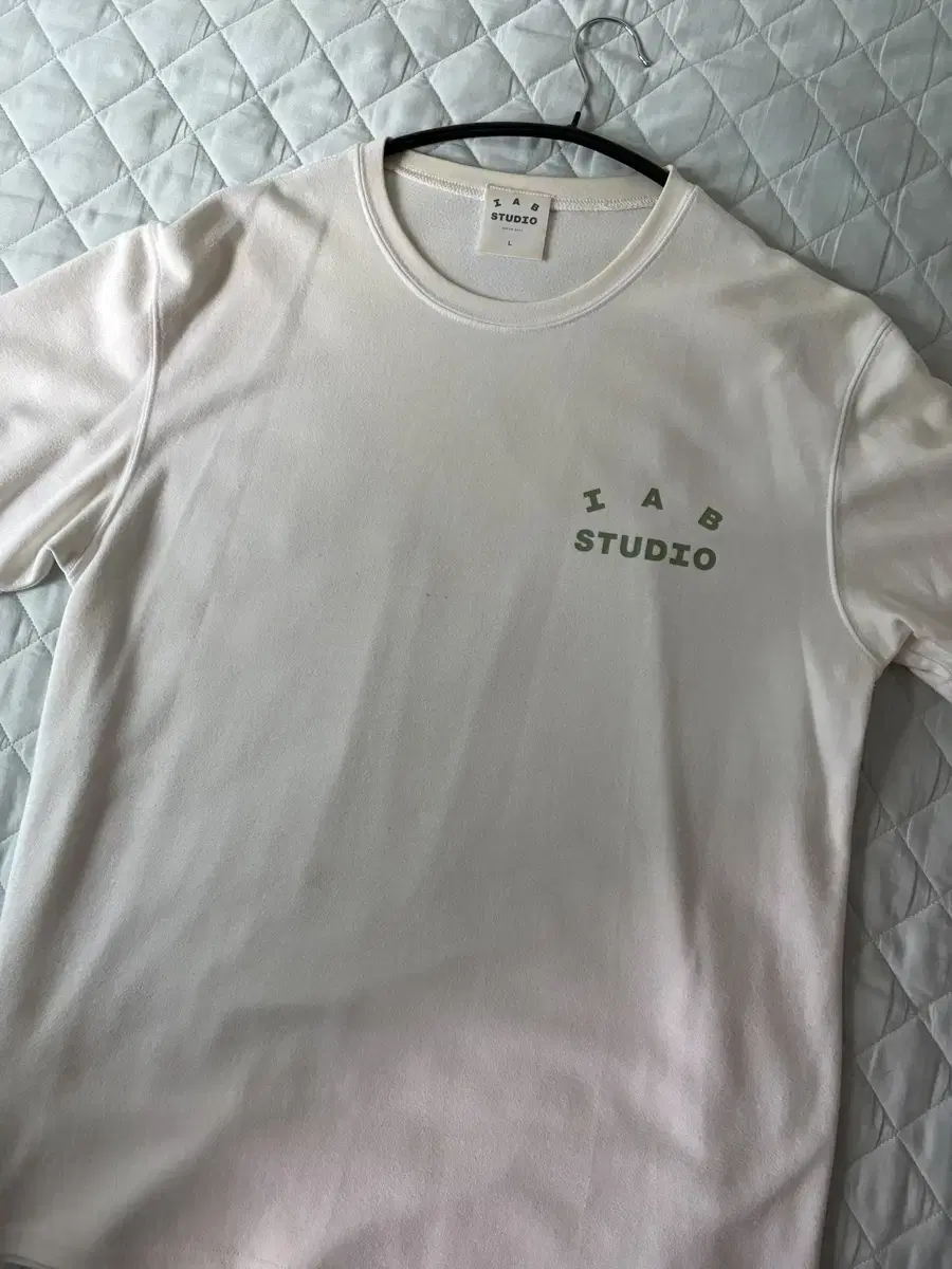 IAB Studio T-shirt White Light Green