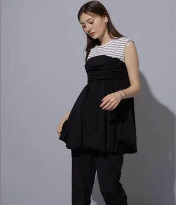 rirandture 리랜드트루 컷 도킹 벌룬 튜닉