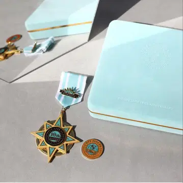 SHINee 10주년 굿즈