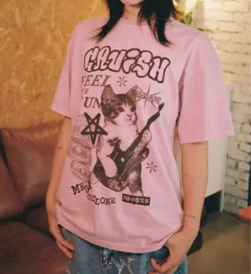CRUSH 고양이 디자인 티셔츠 M 사이즈 핑크