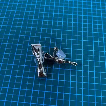 유나이티드 애로우즈 리본 귀찌