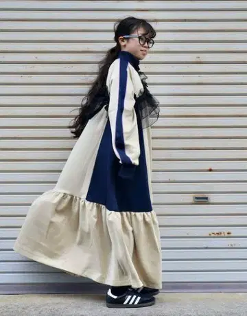하프 지퍼 라인 배색 트랙 저지 원피스
