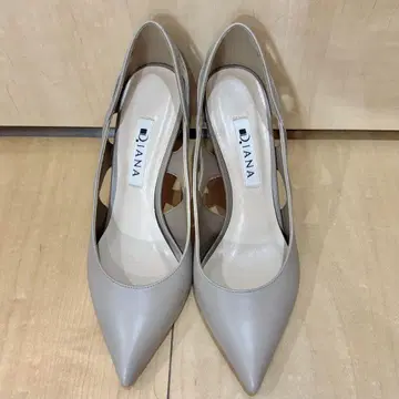 다이애나 DIANA 펌프스 22cm 베이지 하이힐