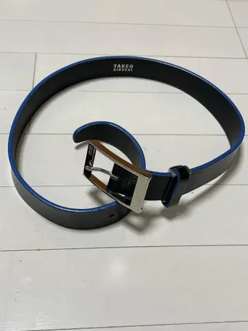 새상품급 다케오 키쿠치 벨트