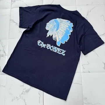TheBONEZ WOKE 반팔 티셔츠 네이비 등 인디언 로고