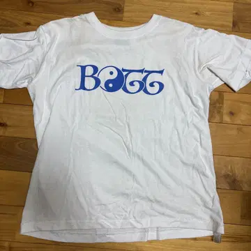 BoTT 화이트 티셔츠 S 사이즈
