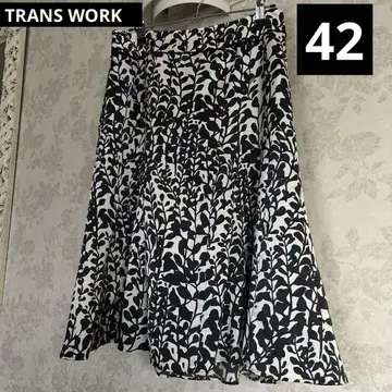 새상품급 빅 사이즈 42 변압기 워크 종아리 기장 올 패턴 스커트