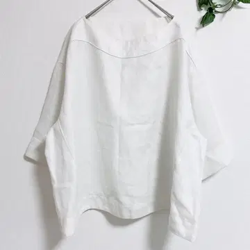 INED 이네드 린넨 라이크 와이드 블라우스 화이트 9호 새상품급