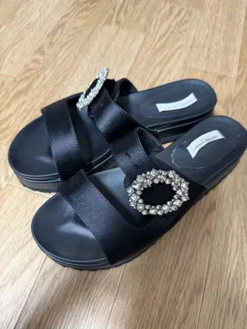 유나이티드 애로우즈 비쥬 샌들