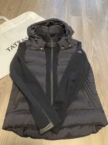 TATRAS 타트라스 BLEGGIO 사이즈 01 새상품급