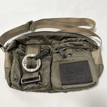 TOUGH JEANSMITH 터프진스미스 바디백 카키