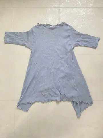 베이스 레인지 상의 티셔츠