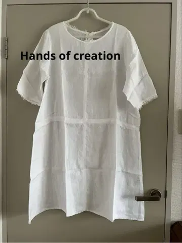 "Hands of Creation" 린넨 튜닉 원피스, 화이트