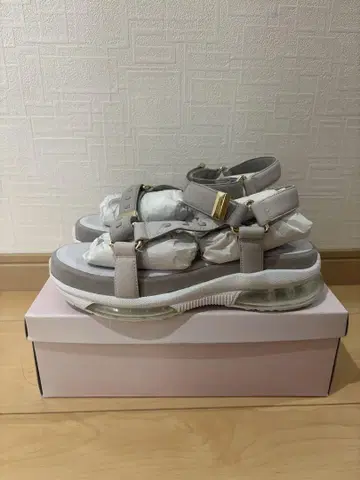 에어쿠션 스포츠 샌들 그레이