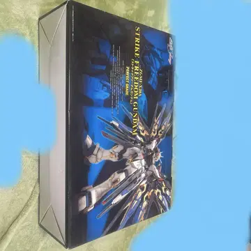 반다이 1/60 ZGMF-X20A 스트라이크 프리덤 기동전사 건담