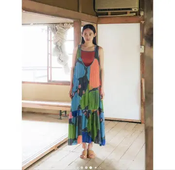 PAMM 팜 지폐 꽃 플리츠 원피스