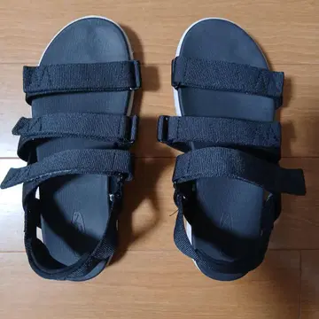 KEEN 엘르 백 스트랩 스포츠 샌들 25.5cm 8.5US