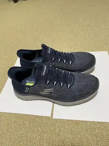 거의 새 상품 SKECHERS 슬립인 스니커즈 블루