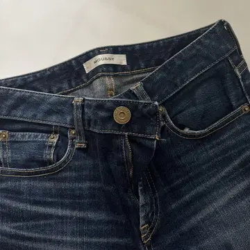 MOUSSY 스트레이트 데님 24 사이즈