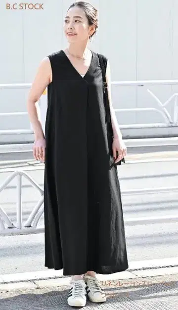 B.C STOCK 린넨 레이온 슬리브리스 원피스