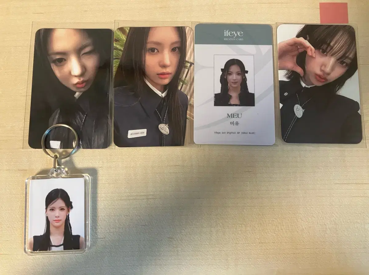If I Won Hwa-yeon Mi-u Sasha Rahee wts