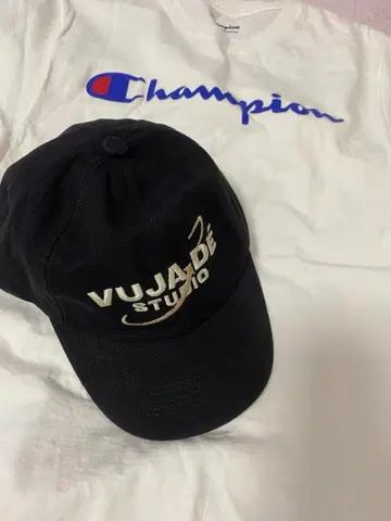 Vujade 004 캡