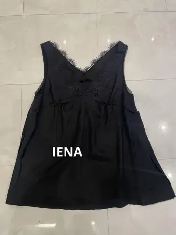 IENA 레이스 탱크탑