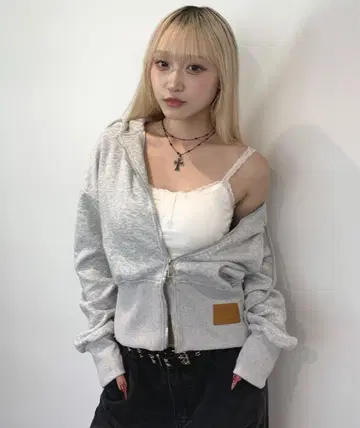 숏 지퍼 후드티