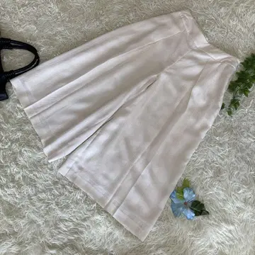 컨디션 최상 히로코비스 가우초 팬츠 아이보리 허리밴딩 11 L 사이즈