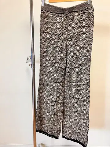 기하학 패턴 니트 와이드 팬츠