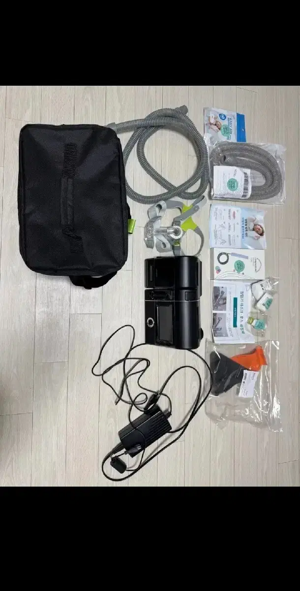 Lowenstein 20A + Joyce One Mask + Filter, Cleaning Tools, etc.
