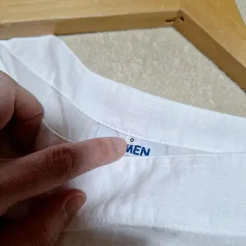 ARMEN 린넨 티셔츠