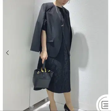 Aga 암 슬릿 자켓