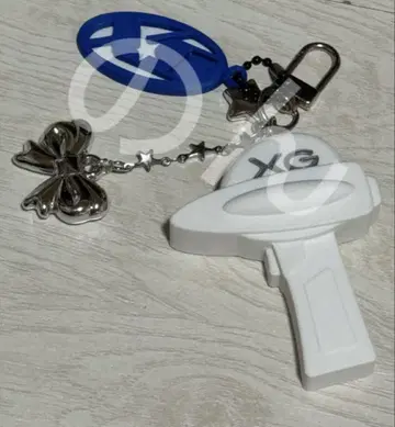XG 키링 펜라이트형