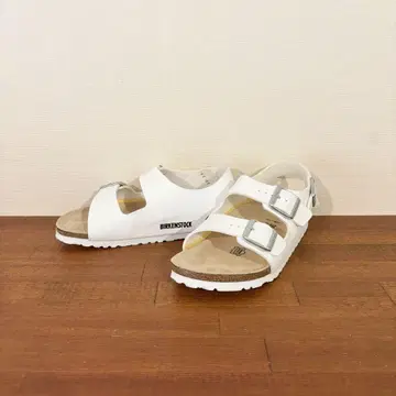 컨디션 최상 버켄스탁 밀라노 23.0cm 화이트