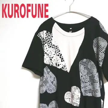 KUROFUNE 쿠로치쿠 빅 사이즈 ART 하트 무늬 티셔츠