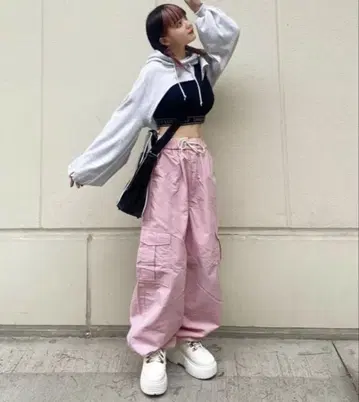 WEGO 핑크 카고 팬츠 가격 인하 가능