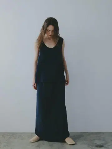 5/29까지. 택 포함 새상품 ETRE TOKYO 큐프라 I 라인 스커트