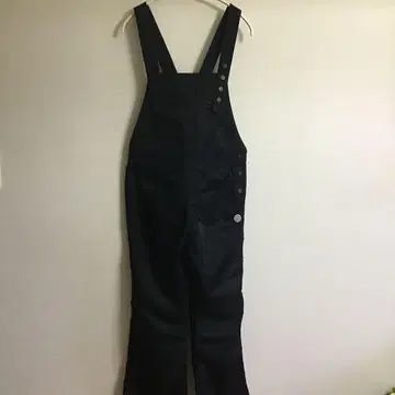 보더스 앳 발코니 살로펫 오버롤