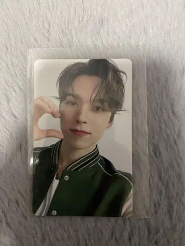 세븐틴 버논